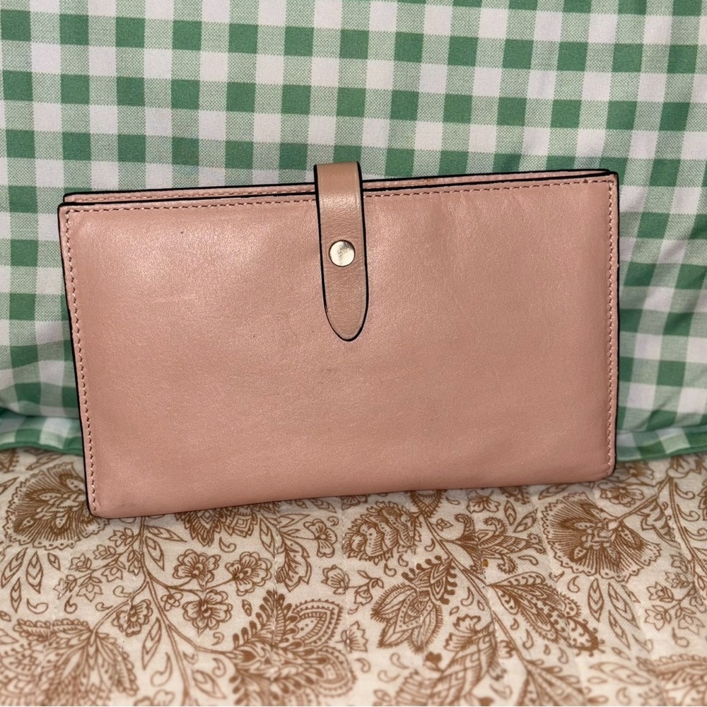 Genuine Leather Pale Pink Women's Wallet/Clutch - Picture 13 of 13